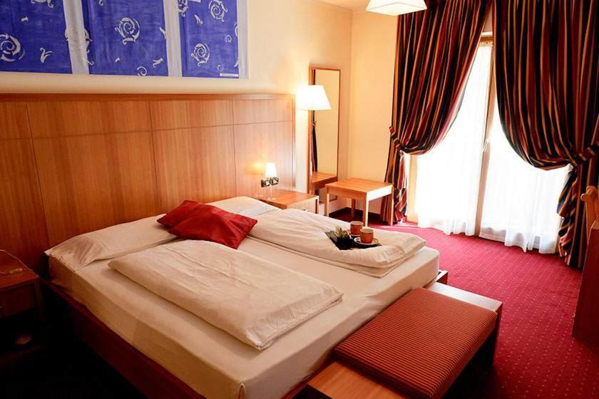 Hotel Touring Livigno Esterno foto