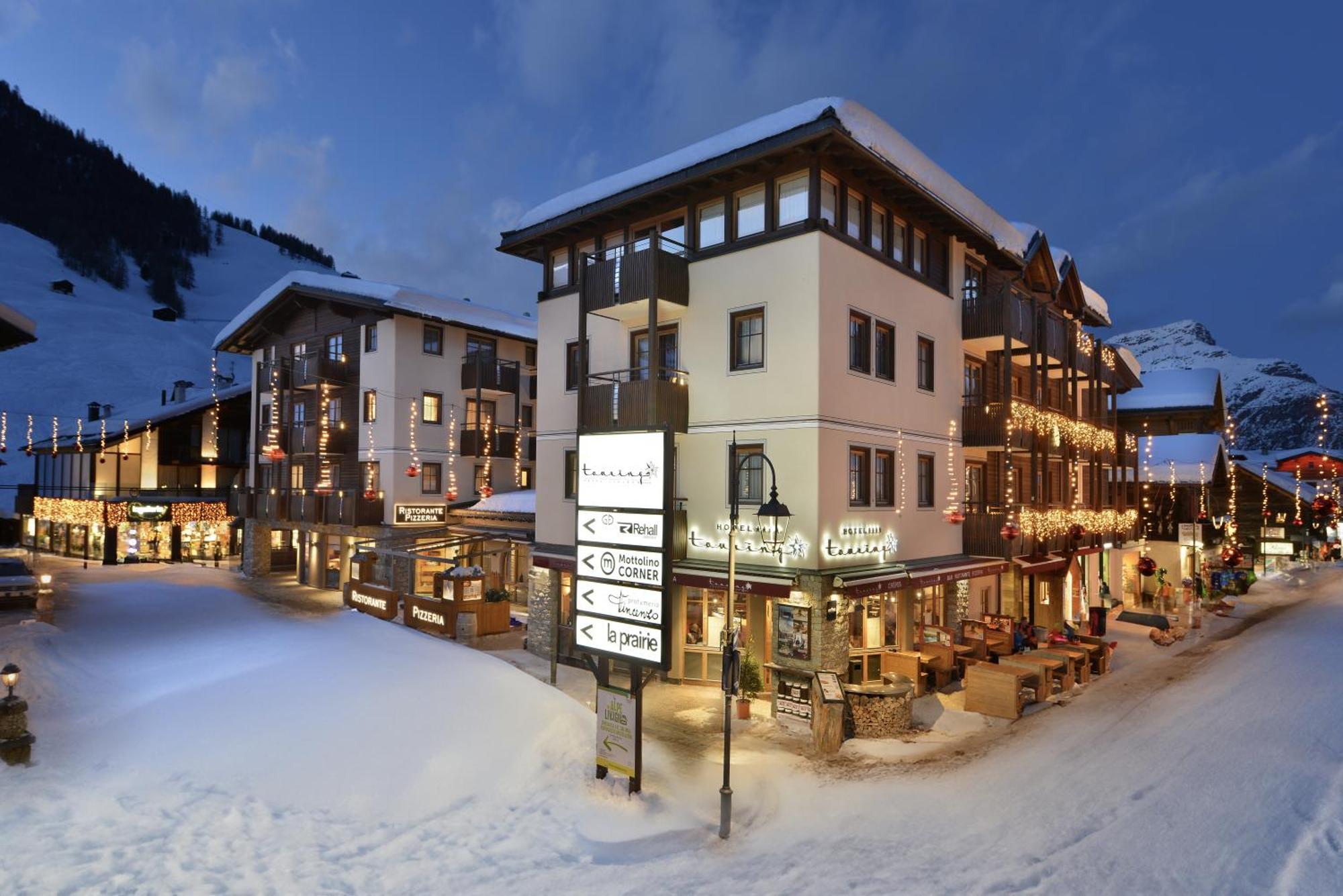 Hotel Touring Livigno Esterno foto